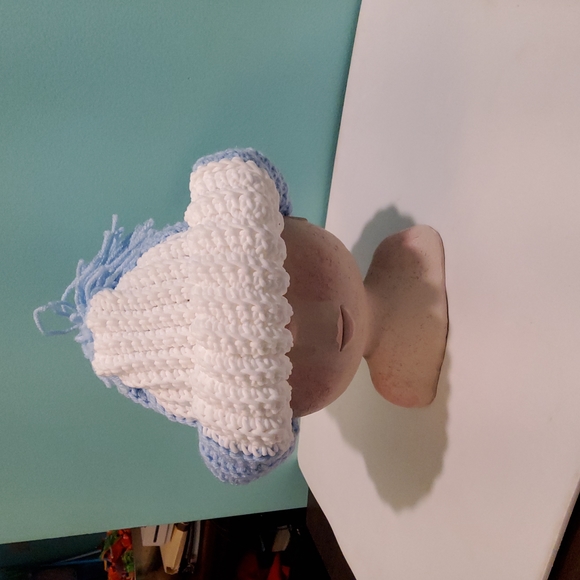 Versatile Long Beanie - Picture 4 of 8